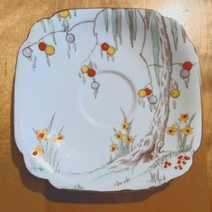 Free w/purchase Small Royal Standard China tutor-shaped plate